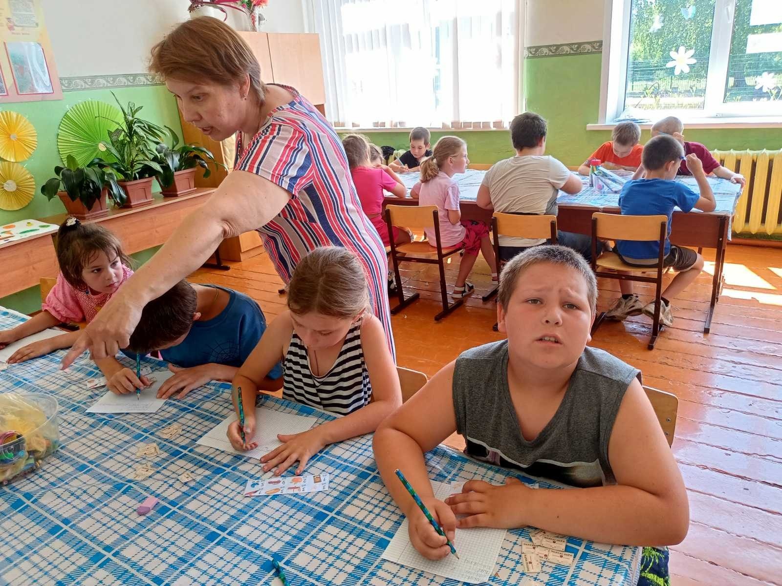 День народных традиций. ДОЛ игра &amp;quot;Покупки Волчонка&amp;quot;.